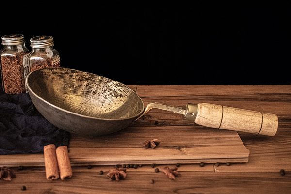 Lohaghat Iron Tadka Pan (तड़का पैन)